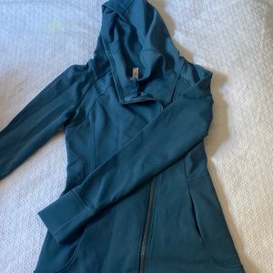 Used size 4 sweater turquoise color